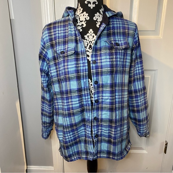 L.L.Bean fleece lined flannel hoodie - Picture 3 of 8